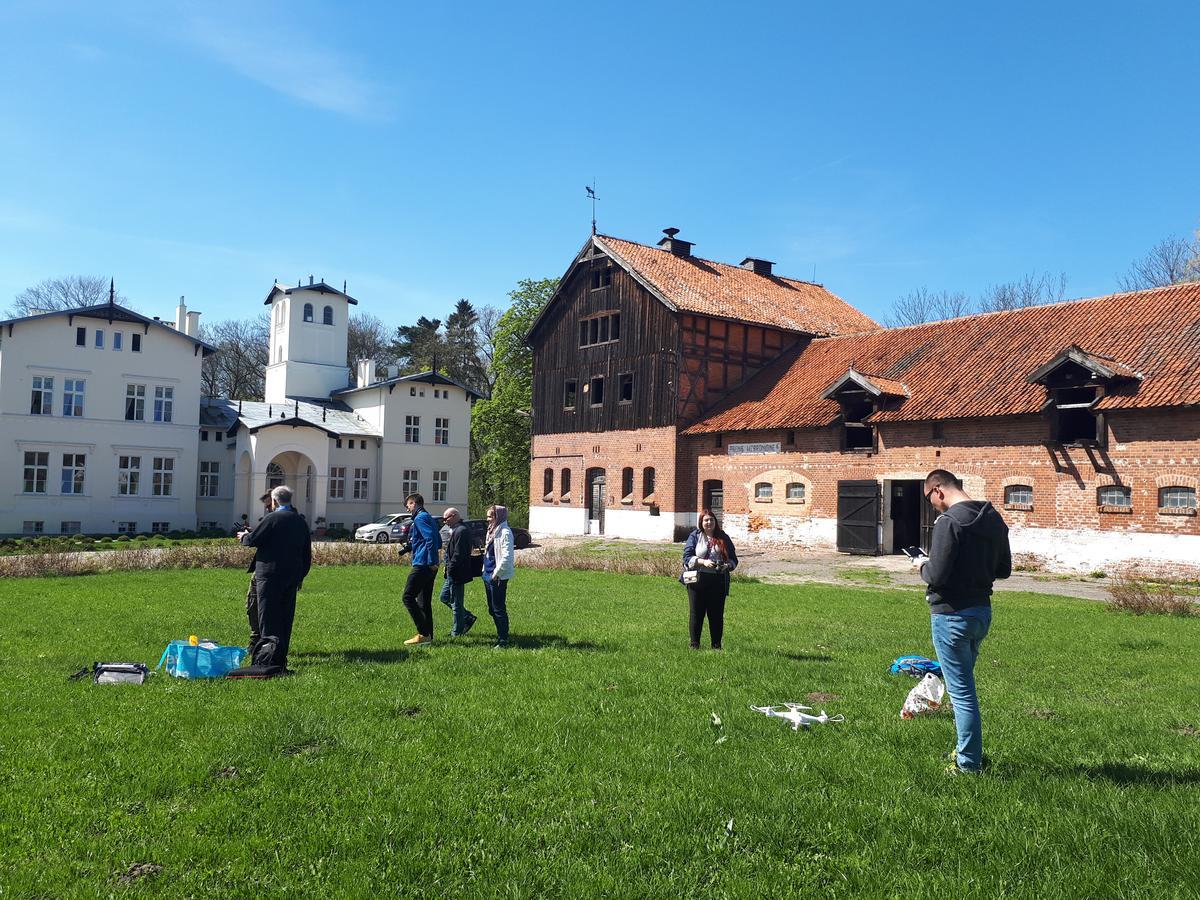 Agroturystyka "Palac W Janowie" Eksteriør billede
